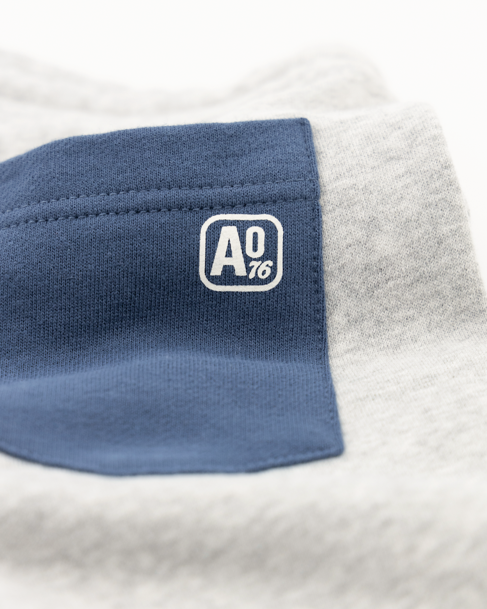 AO76 Boys Elliot Sweat Shorts Heather Grey, back pocket detail
