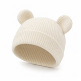 Ander Baby Hat Grace Ecru, three quarter view