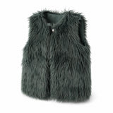 3 Pommes Faux Fur Gilet, three quarter view