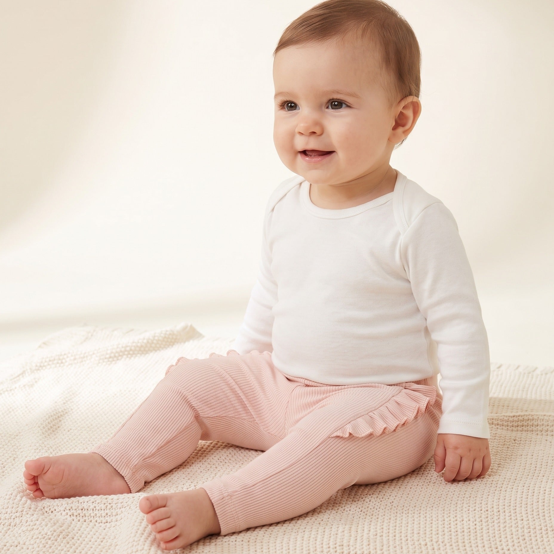 Pink ribbed leggings with frilled cuffs by Yell-oh, kids