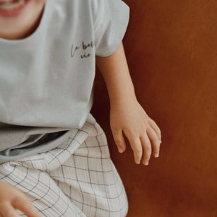 La Belle Vie Cotton Tee, Grey | ELI & NEV